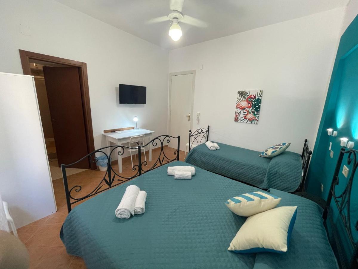 ホテル Casa Vittoria パレルモ エクステリア 写真
