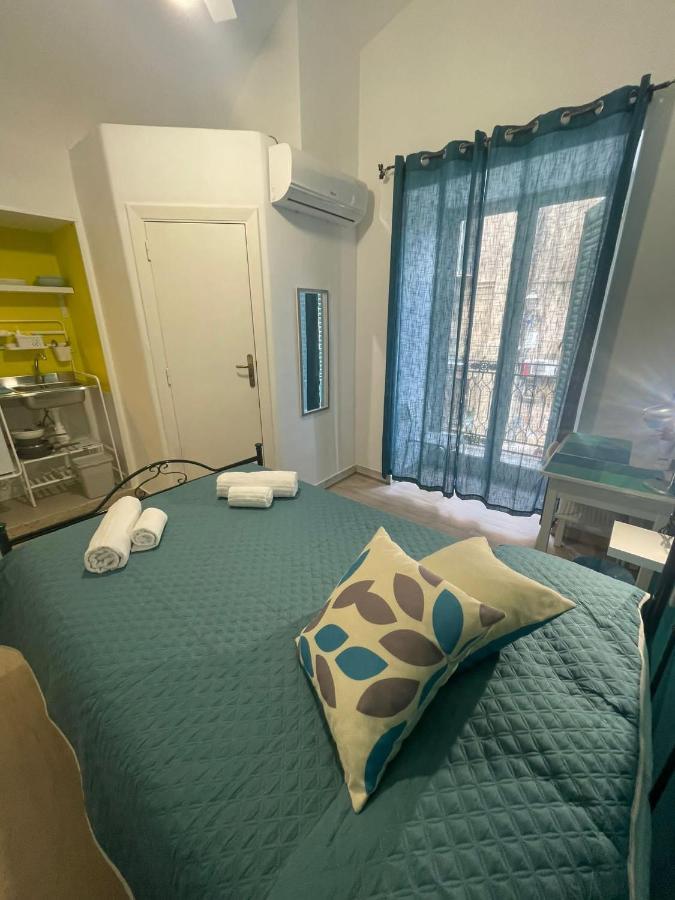ホテル Casa Vittoria パレルモ エクステリア 写真
